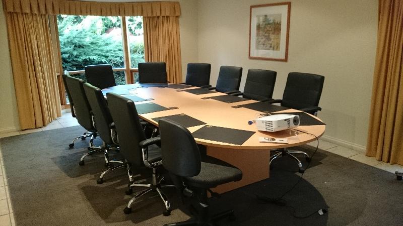 Hotel Clare Country Club Extérieur photo